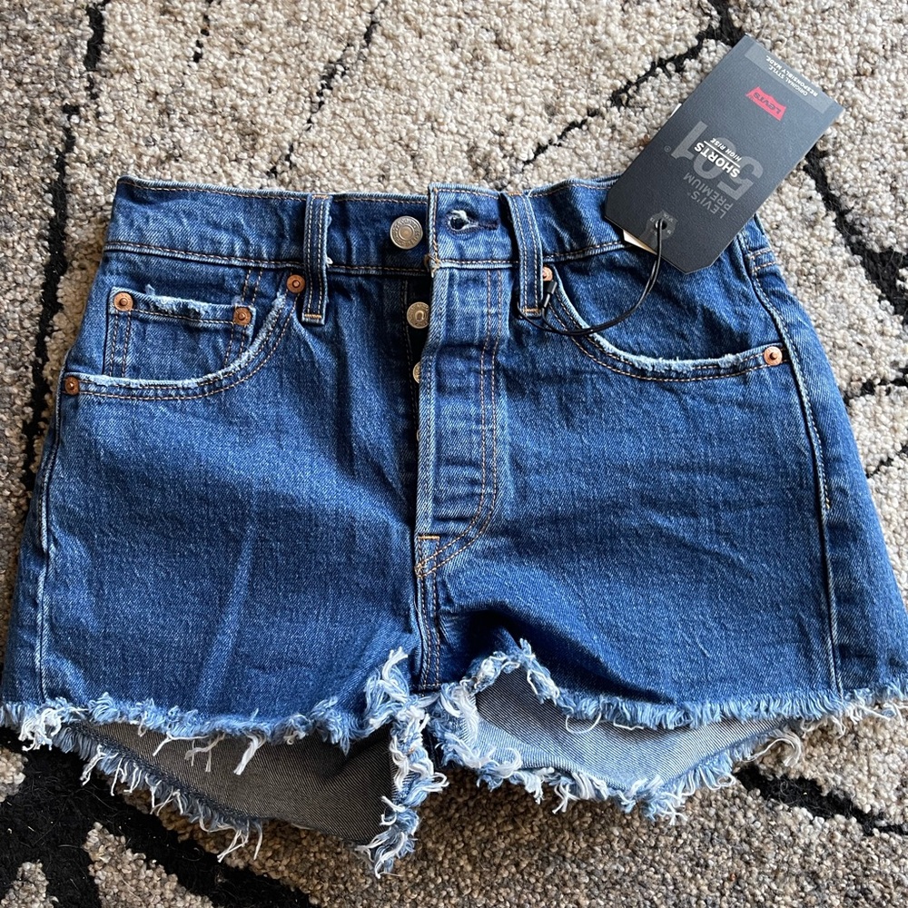 501 Levi cutoffs